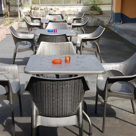 فندق Gaestehaus Fuchsroehre Welcherath