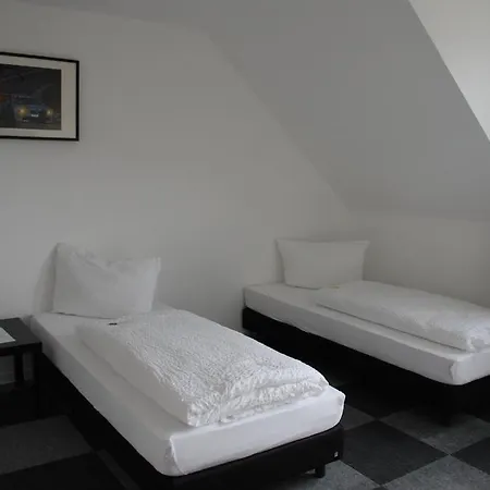 Hotel Gaestehaus Fuchsroehre *