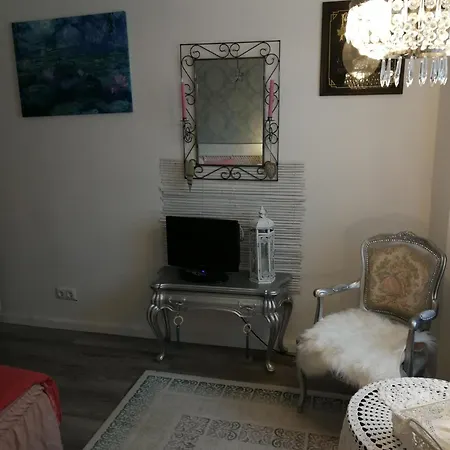 فندق Gaestehaus Fuchsroehre Welcherath