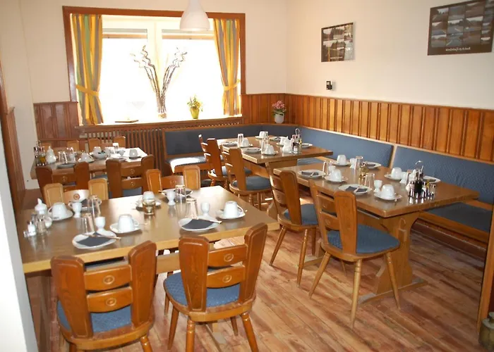 Gaestehaus Fuchsroehre מלון