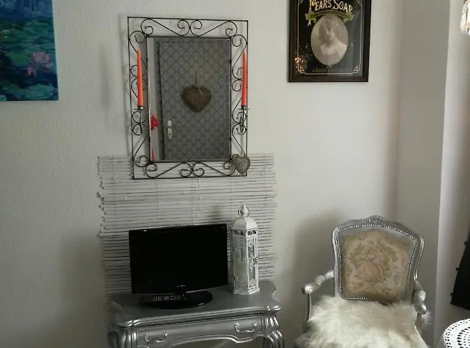 Gaestehaus Fuchsroehre מלון *