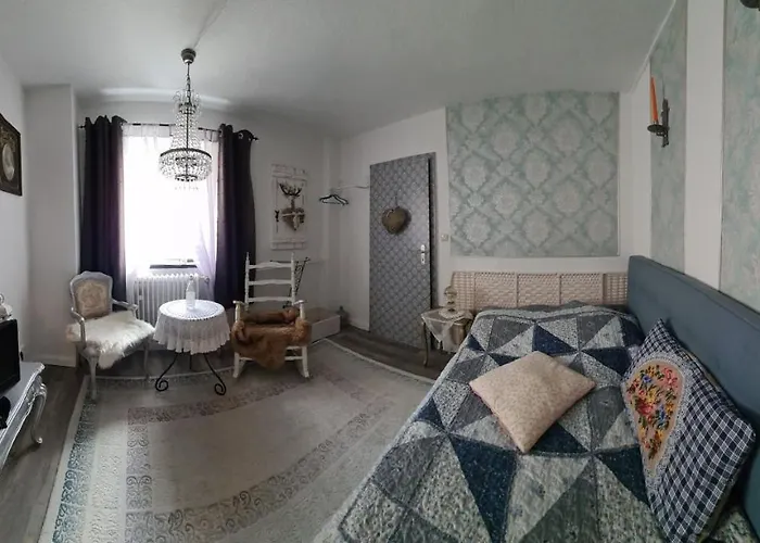 Gaestehaus Fuchsroehre מלון