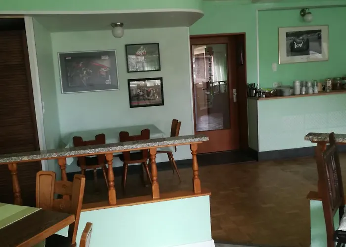 מלון Gaestehaus Fuchsroehre